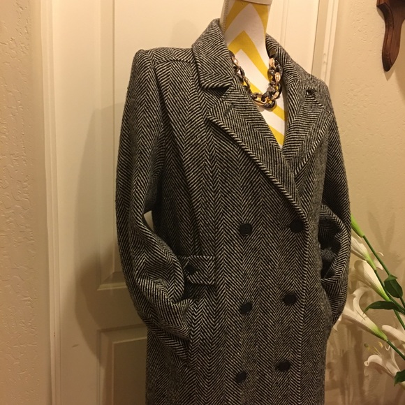 Long coat 🧥 - Picture 3 of 8